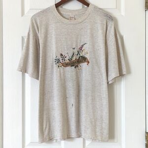 Cityscape 80's Vintage Niagara Falls Floral Embroidered Short Sleeve Tee Gray L